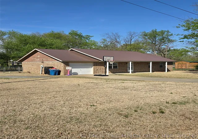 Homes for sale in Mc Alester, OK | 19 W Ansley, Mc Alester, OK 74501 | MLS# 2611023