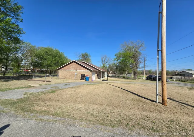 Homes for sale in Mc Alester, OK | 19 W Ansley, Mc Alester, OK 74501 | MLS# 2611023