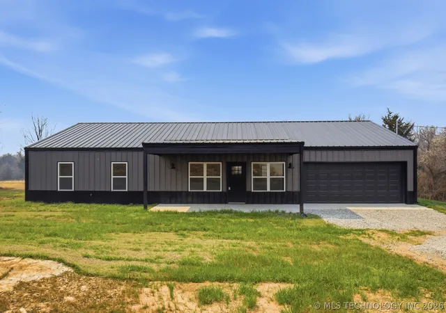 Homes for sale in Mannford, OK | 9644 S State Hwy 48, Mannford, OK 74044 | MLS# 2611191