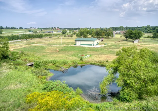 1st image of 13825 S Lewis Ave, Bixby, OK 74008 | MLS# 2610529