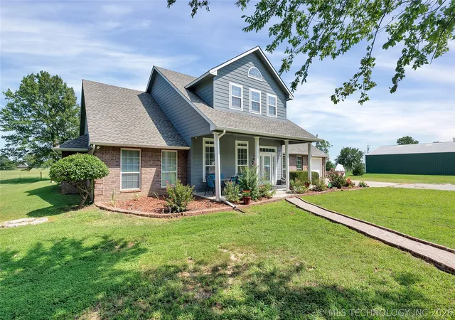 Photo 3 of Single family home for sale at 7045 S 369th East Ave, Broken Arrow, OK 74014 | MLS# 2611251 | Listing updated on 2026-08-20