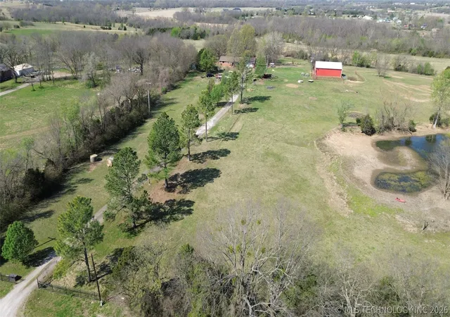 Homes for sale in Collinsville, OK | 39201 N 4000 Rd, Collinsville, OK 74021 | MLS# 2611287