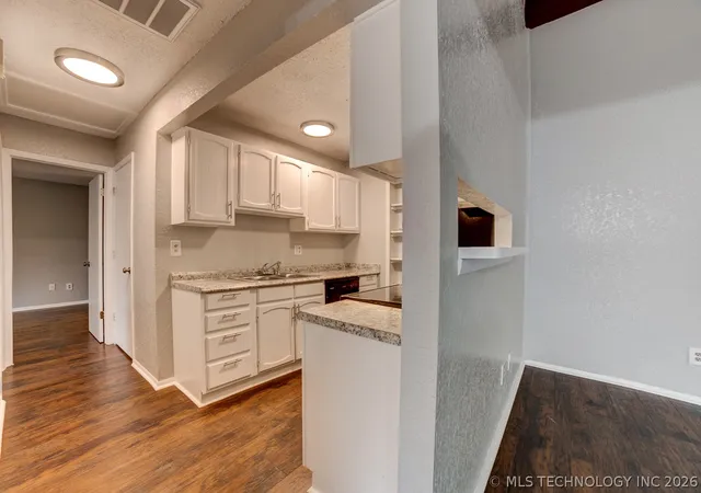 5th image of 10912 E 16Th St, Tulsa, OK 74128 | MLS# 2611300