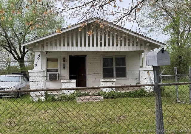 Homes for sale in Muskogee, OK | 4910 Denison St, Muskogee, OK 74401 | MLS# 2611351