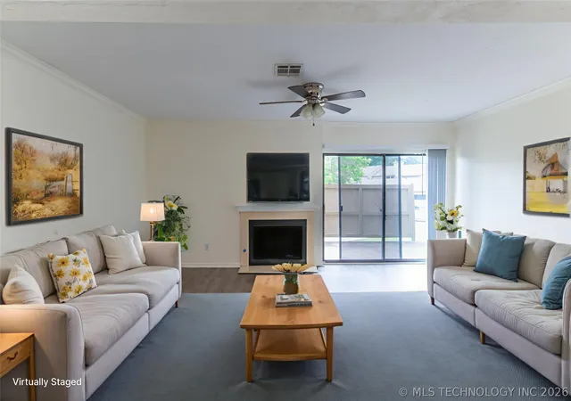 Listing Photo 4 - Condo for sale in building located at 3320 W Washington St, Broken Arrow, OK 74012 - Unit #38