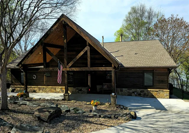 Photo 3 of Sale Pending at 1807 Rose Ln, Eufaula, OK 74432 | MLS# 2611252 | Listing updated on 2026-10-03