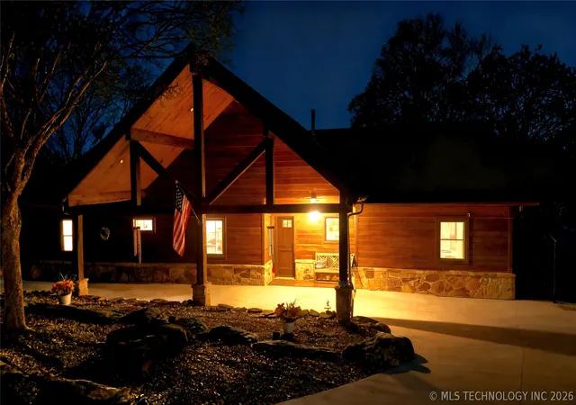 Photo 4 of Sale Pending at 1807 Rose Ln, Eufaula, OK 74432 | MLS# 2611252 | Listing updated on 2026-10-03