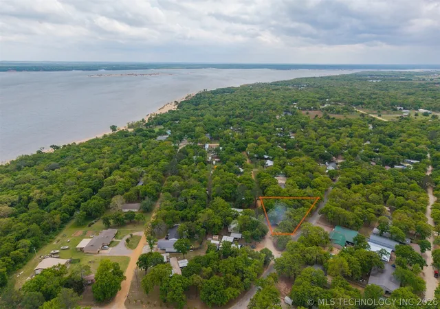 Homes for sale in Kingston, OK | 4243 Aqua Rd, Kingston, OK 73439 | MLS# 2611511