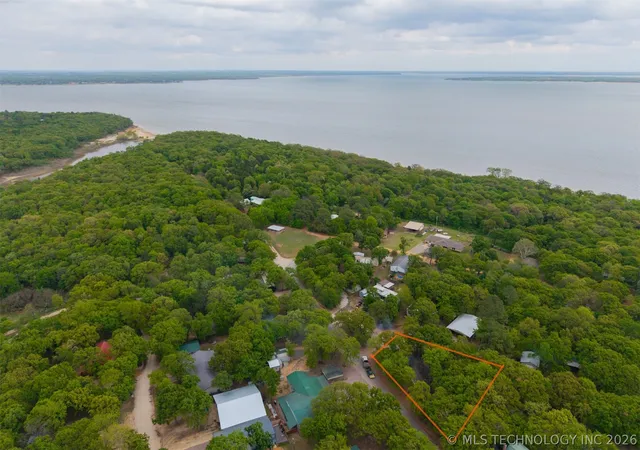 Homes for sale in Kingston, OK | 4243 Aqua Rd, Kingston, OK 73439 | MLS# 2611511