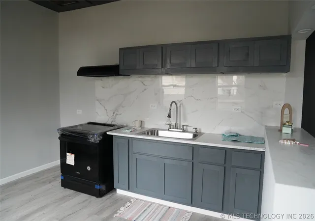 3rd image of 428 N K St W, Muskogee, OK 74403 | MLS# 2611553