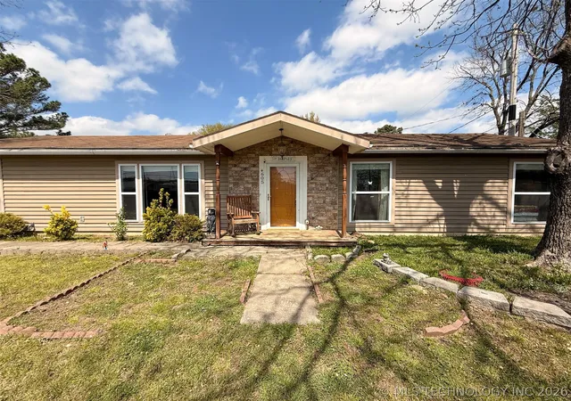 Homes for sale in Wilburton, OK | 605 W Blair Ave, Wilburton, OK 74578 | MLS# 2608842