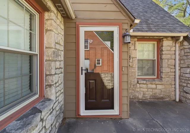 4th image of 3182 E 1St St, Tulsa, OK 74104 | MLS# 2611491