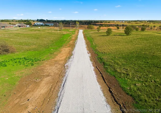 4th image of 002 Sandstone Ave, Skiatook, OK 74070 | MLS# 2611298