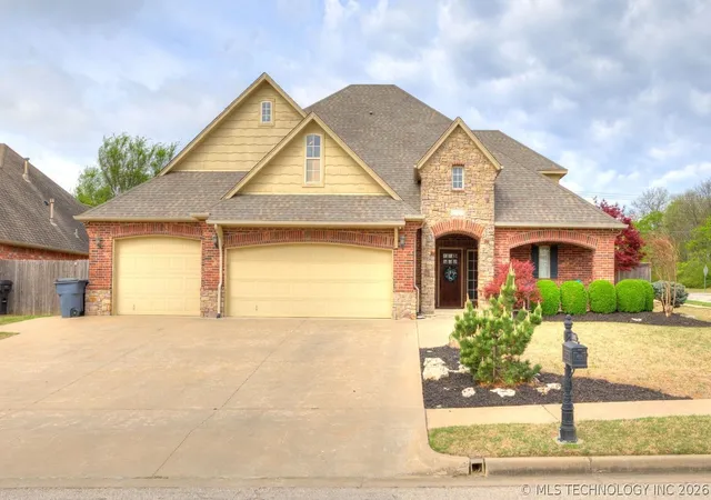 Photo 1 of Single family home for sale at 15002 S Justin Ave, Glenpool, OK 74033 | MLS# 2611670 | Listing updated on 2026-08-20