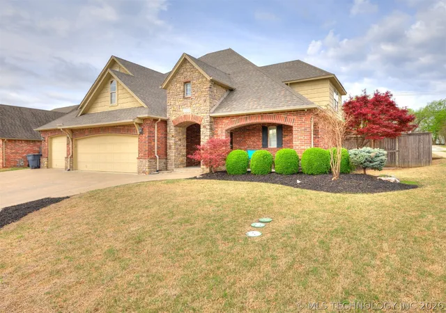 Homes for sale in Glenpool, OK | 15002 S Justin Ave, Glenpool, OK 74033 | MLS# 2611670