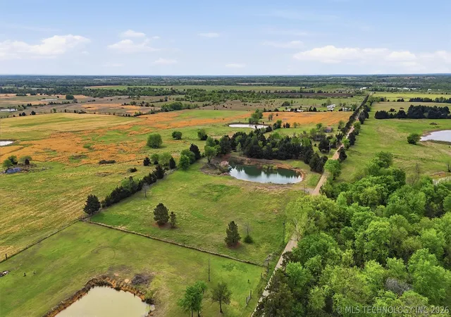 3rd image of 1163 Risner Rd, Durant, OK 74701 | MLS# 2611701