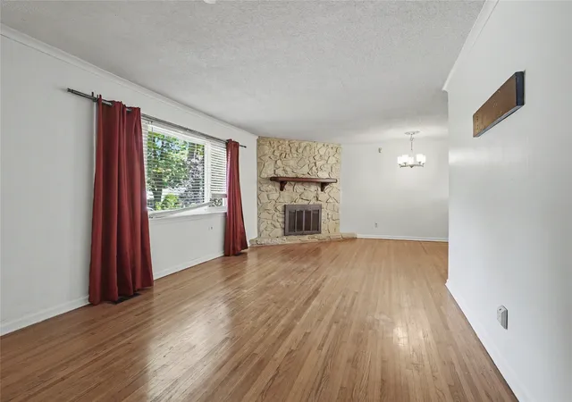 Photo 4 of Single family home for sale at 4029 S Vandalia Ave, Tulsa, OK 74135 | MLS# 2611712 | Listing updated on 2026-08-20