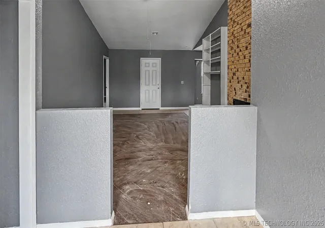 Photo 2 of Single family home for sale at 403 Kim St, Tahlequah, OK 74464 | MLS# 2611852 | Listing updated on 2026-08-21