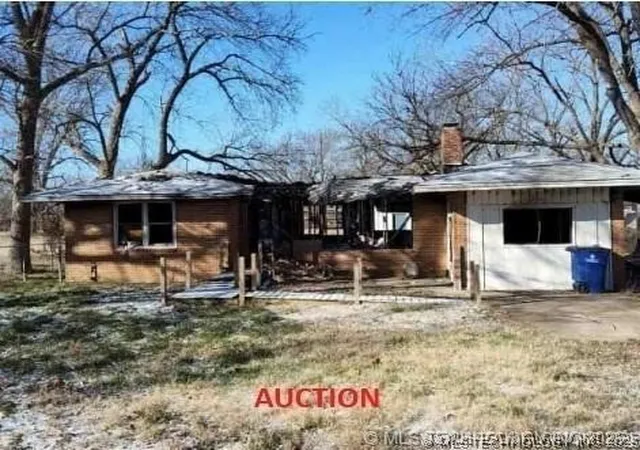 Homes for sale in Nowata, OK | 236 S Sycamore St, Nowata, OK 74048 | MLS# 2611876