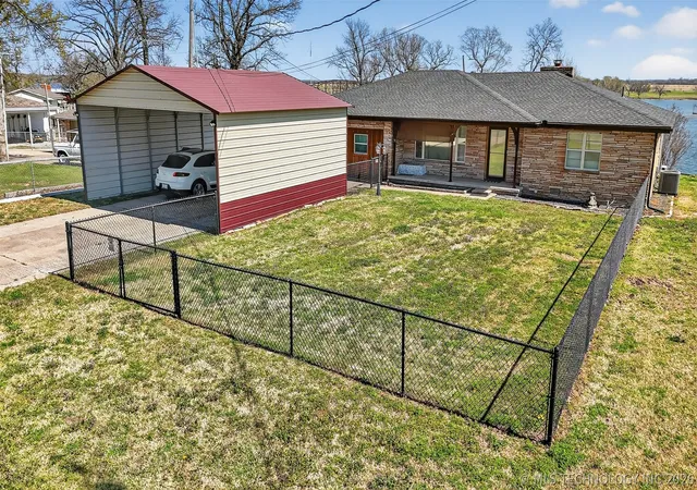3rd image of 69 Lakeside Dr, Adair, OK 74330 | MLS# 2611787
