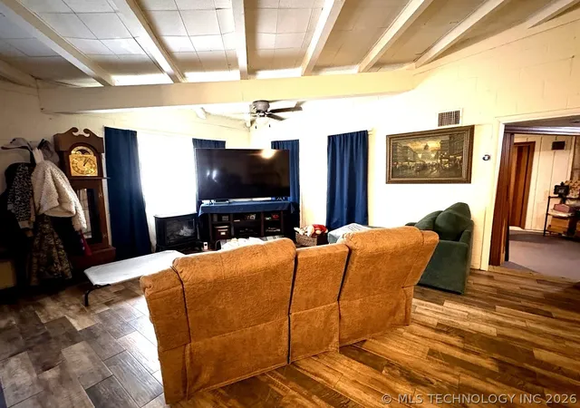 3rd image of 366 Main, Eufaula, OK 74432 | MLS# 2611930