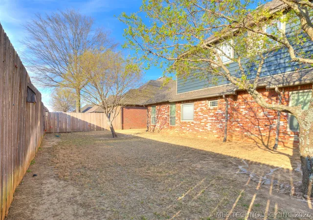 Homes for sale in Bixby, OK | 14850 S Vandalia Ave, Bixby, OK 74008 | MLS# 2611926