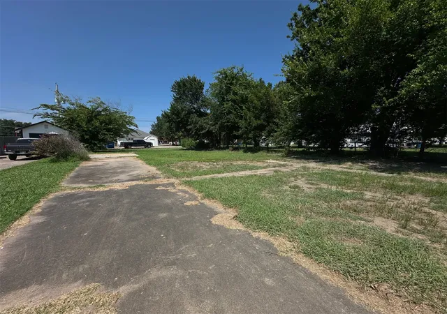 Photo 2 of Land for sale at 803 E Delaware Ave, Mc Alester, OK 74501 | MLS# 2611977 | Listing updated on 2026-08-20