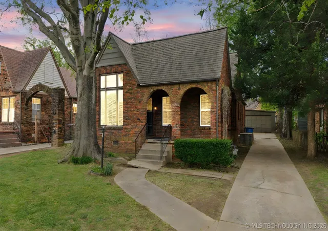 42nd image of 2608 E 13th Pl, Tulsa, OK 74104 | MLS# 2612047