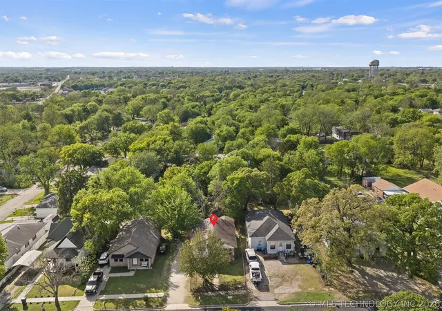 Homes for sale in Ardmore, OK | 831 C St Se, Ardmore, OK 73401 | MLS# 2611933