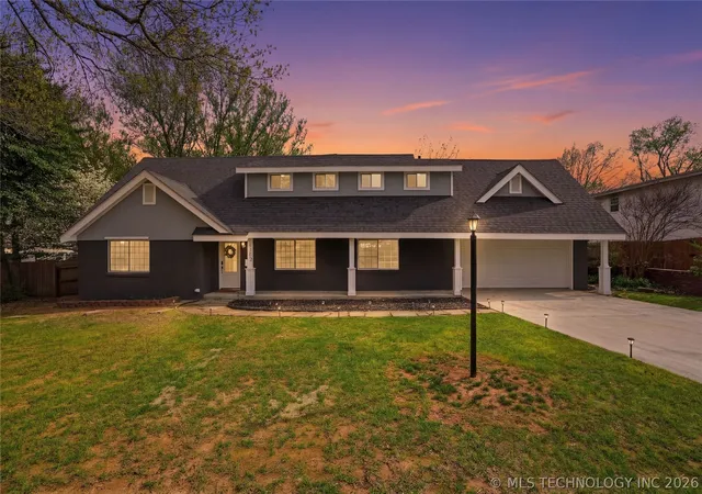 Homes for sale in Muskogee, OK | 4105 S Robb Ave, Muskogee, OK 74401 | MLS# 2611750