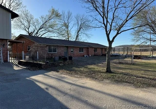 1st image of 20850 N 3946 Rd, Bartlesville, OK 74003 | MLS# 2612131