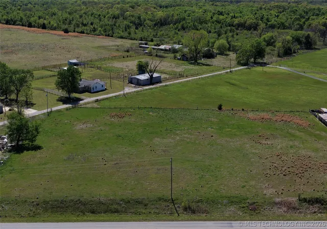 Homes for sale in Stonewall, OK | 20518 County Road 1592, Stonewall, OK 74820 | MLS# 2612217