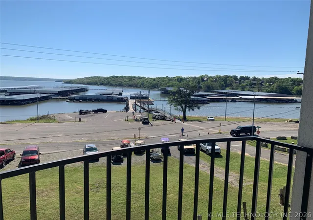 Photo 3 of Condo for sale at 330 N Lakeshore Dr #330, Eufaula, OK 74432 | MLS# 2612391 | Listing updated on 2026-10-04