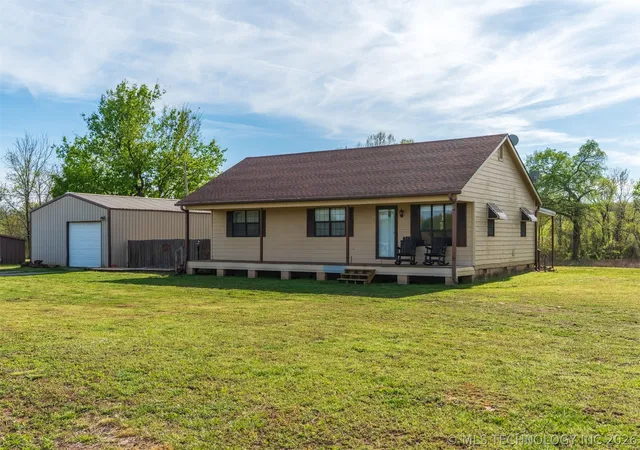 Homes for sale in Bristow, OK | 39826 W 201st St S, Bristow, OK 74010 | MLS# 2612331