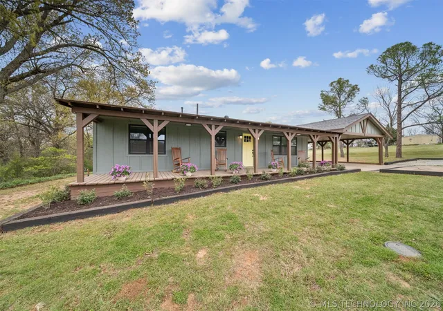 Homes for sale in Pauls Valley, OK | 37431 Hwy 19, Pauls Valley, OK 73075 | MLS# 2612392