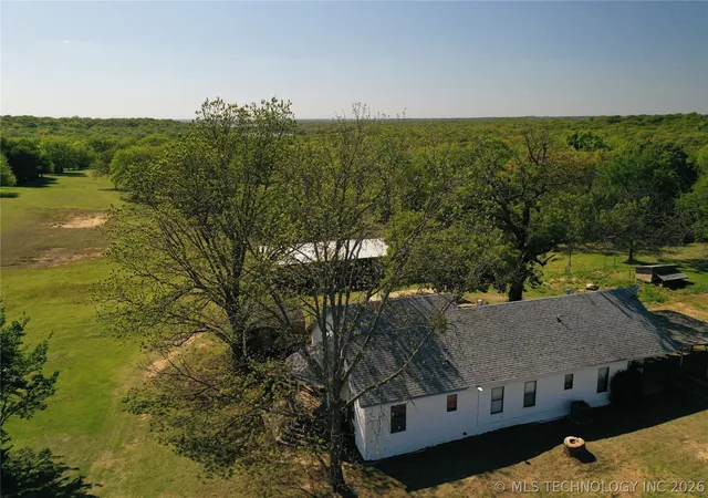 Homes for sale in Mead, OK | 1483 N Ranchette Rd, Mead, OK 73449 | MLS# 2611326