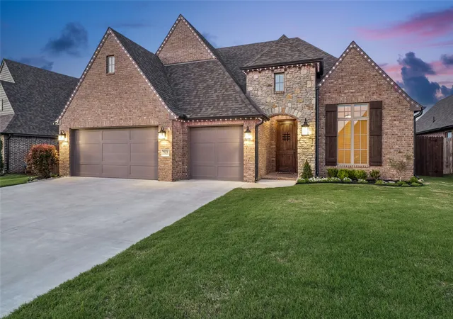 Photo 1 of Single family home for sale at 7915 N 149th Eastavenue, Owasso, OK 74055 | MLS# 2612498 | Listing updated on 2026-08-31
