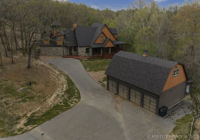 Photo 4 of Single family home for sale at 28255 E 6th Place, Catoosa, OK 74015 | MLS# 2612611 | Listing updated on 2026-08-20