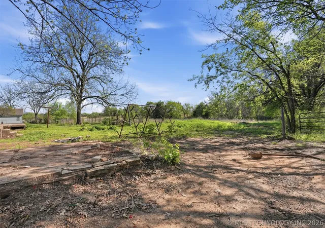 Homes for sale in Cushing, OK | 2131 N Edgewood Cir, Cushing, OK 74023 | MLS# 2612646