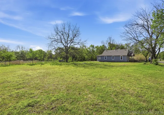 Homes for sale in Cushing, OK | 2131 N Edgewood Cir, Cushing, OK 74023 | MLS# 2612646