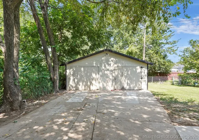 24th image of 2908 Elgin St, Muskogee, OK 74401 | MLS# 2612694