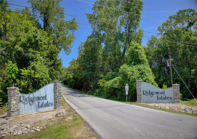 Photo 1 of Sale Pending at 553 N Ridgemont Rd, Cleveland, OK 74020 | MLS# 2612697 | Listing updated on 2026-09-16