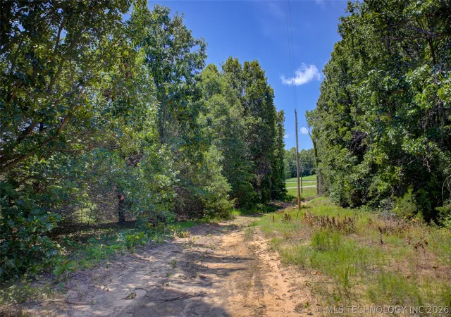 Photo 3 of Sale Pending at 553 N Ridgemont Rd, Cleveland, OK 74020 | MLS# 2612697 | Listing updated on 2026-09-16