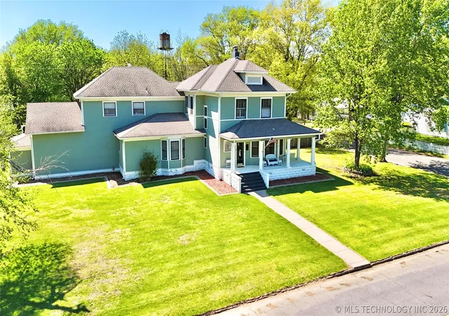 Homes for sale in Stigler, OK | 607 Ne 2nd St, Stigler, OK 74462 | MLS# 2612653