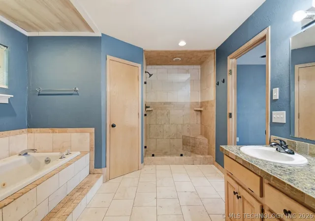 Photo 4 of Single family home for sale at 508 S 16th Street, Mc Alester, OK 74501 | MLS# 2612710 | Listing updated on 2026-06-22