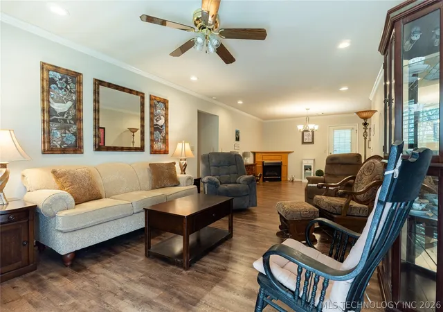 Photo 3 of Sale Pending at 2528 S 63rd West Ave, Tulsa, OK 74107 | MLS# 2612497 | Listing updated on 2026-08-20