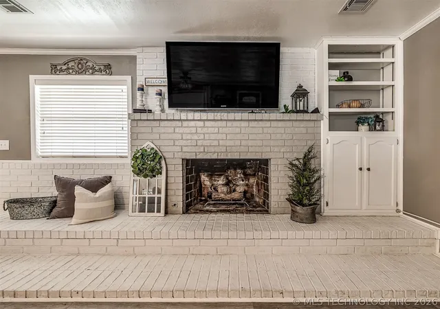 Homes for sale in Bartlesville, OK | 238 Meadowlark Pl, Bartlesville, OK 74006 | MLS# 2612400