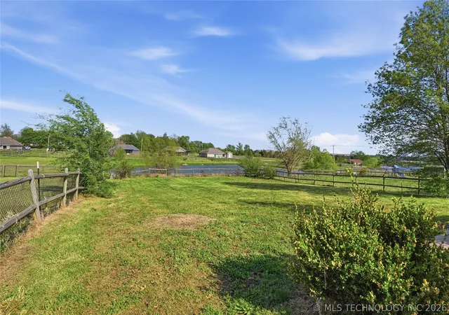 Homes for sale in Collinsville, OK | 13647 N 111Th Ave E, Collinsville, OK 74021 | MLS# 2612808
