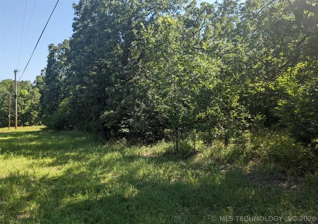 Photo 2 of Land for sale at 7487 N Oakcliff Dr, Tulsa, OK 74126 | MLS# 2612607 | Listing updated on 2026-04-10