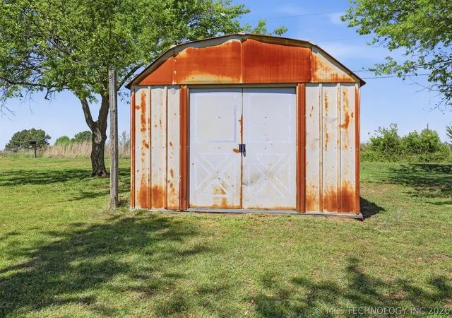 Homes for sale in Beggs, OK | 17870 Harding Rd, Beggs, OK 74421 | MLS# 2603303